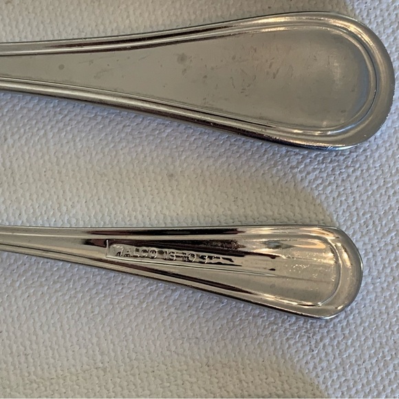 Walco PACIFIC RIM Contemporary 5 Piece Spoons Forks W Mixed Brands Same Pattern - Picture 9 of 11